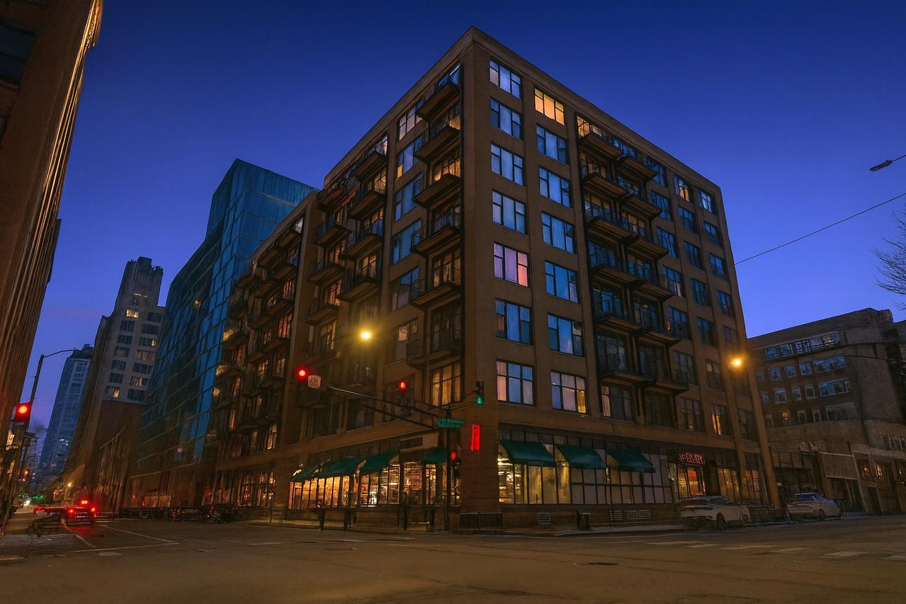 625 W Jackson Blvd. #808, Chicago, IL 60661