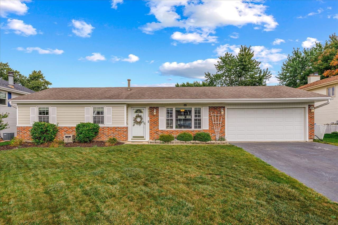 3935 Shoreline Dr., Hanover Park, IL 60133
