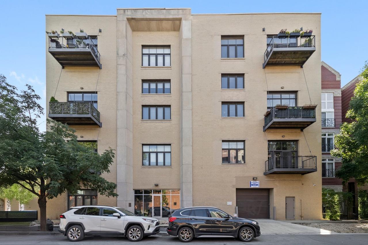 2101 W Rice St. #402, Chicago, IL 60622