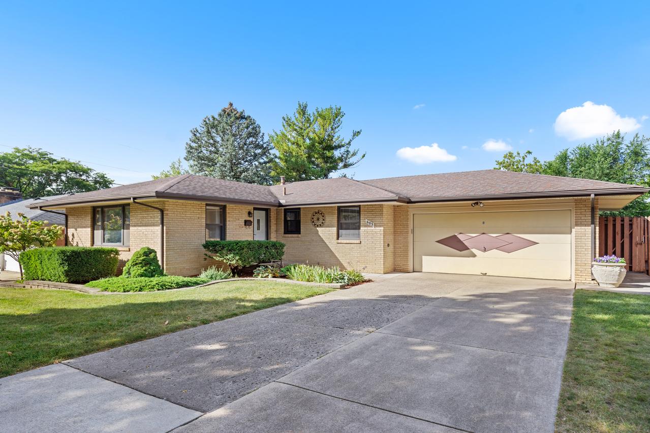 603 Blenheim Dr., Rockford, IL 61108