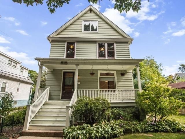 515 Elmwood Ave., Evanston, IL 60202