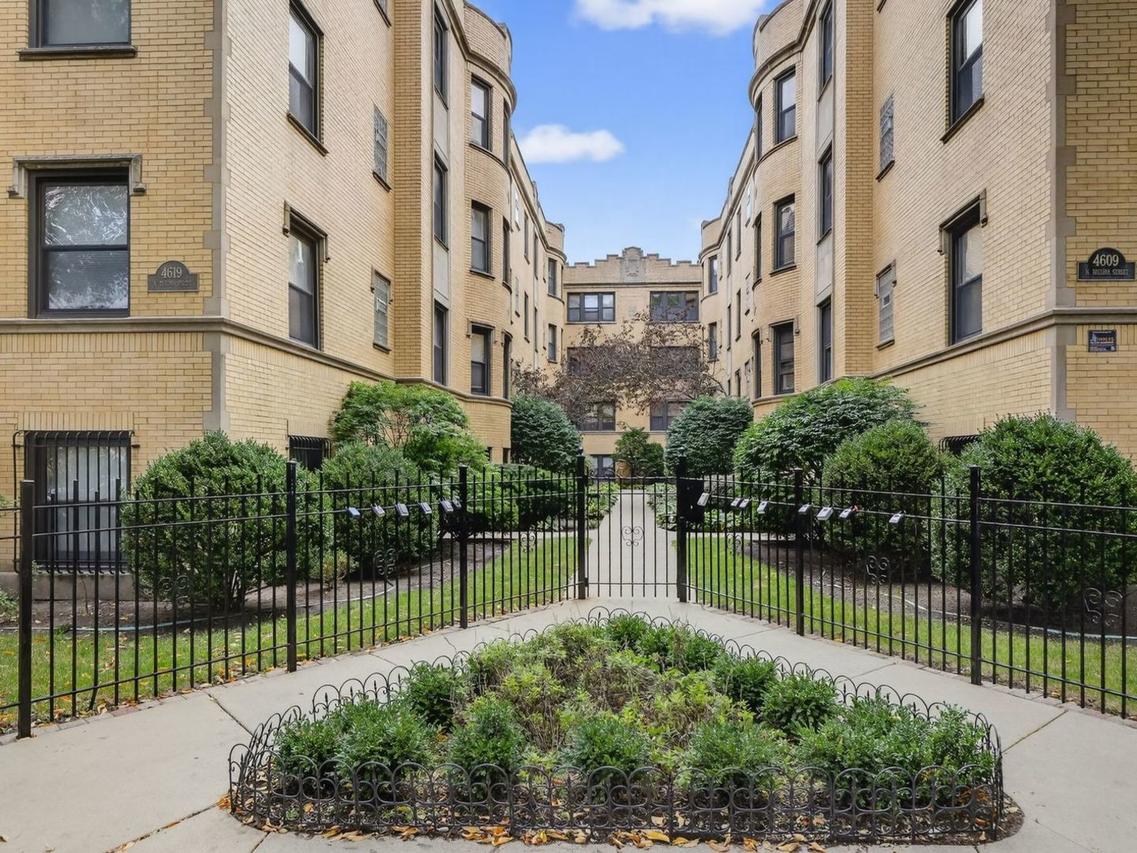 4613 N Paulina St. #3B, Chicago, IL 60640