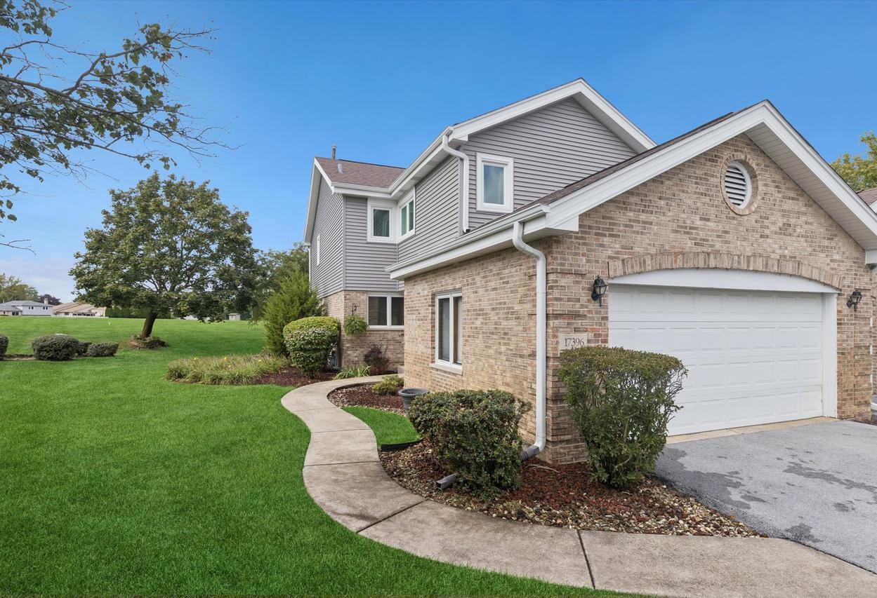 17396 Brook Crossing Ln., Orland Park, IL 60467