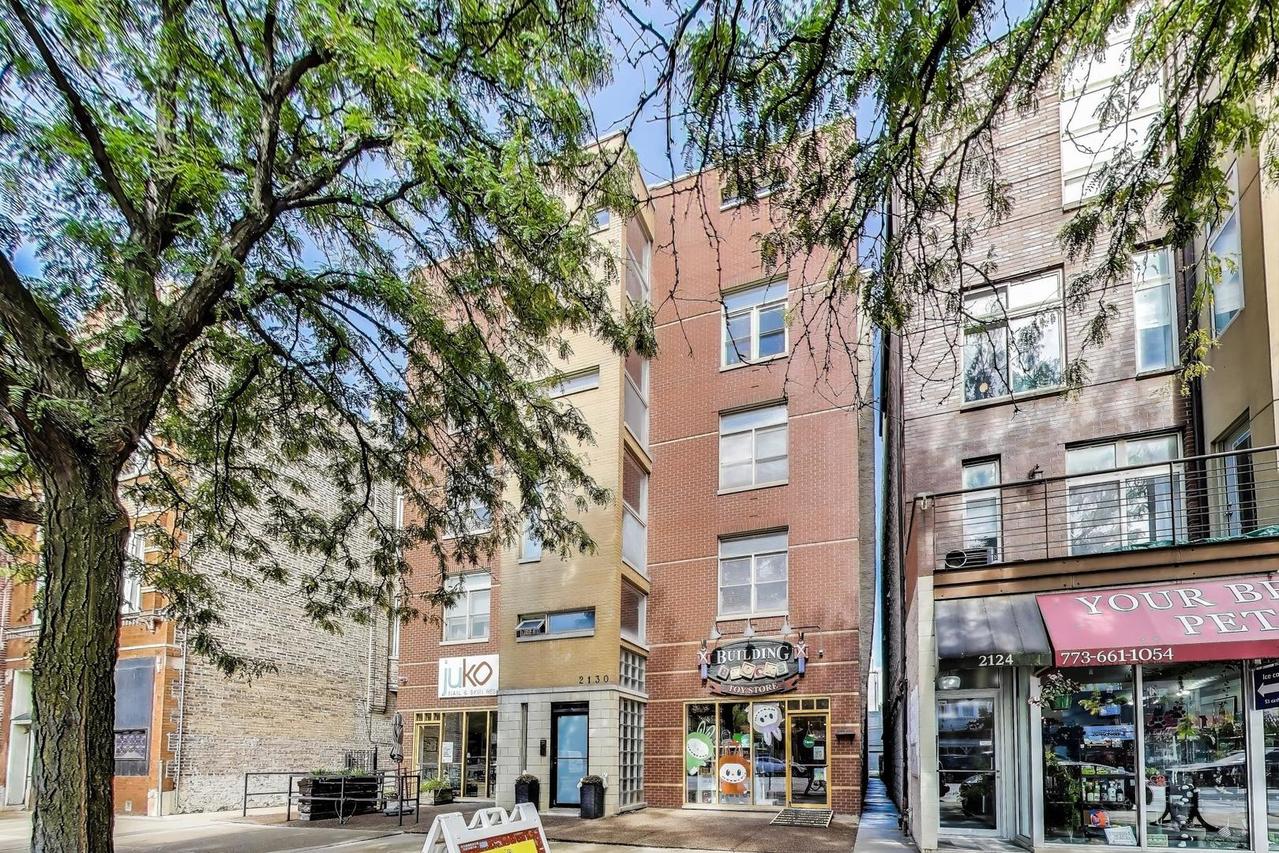 2130 W Division St. #4W, Chicago, IL 60622