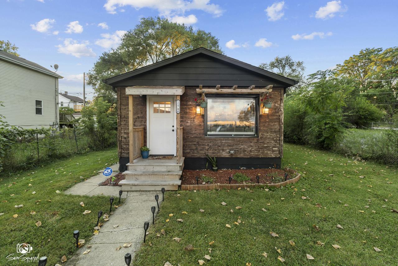 11706 S Watkins Ave., Chicago, IL 60643