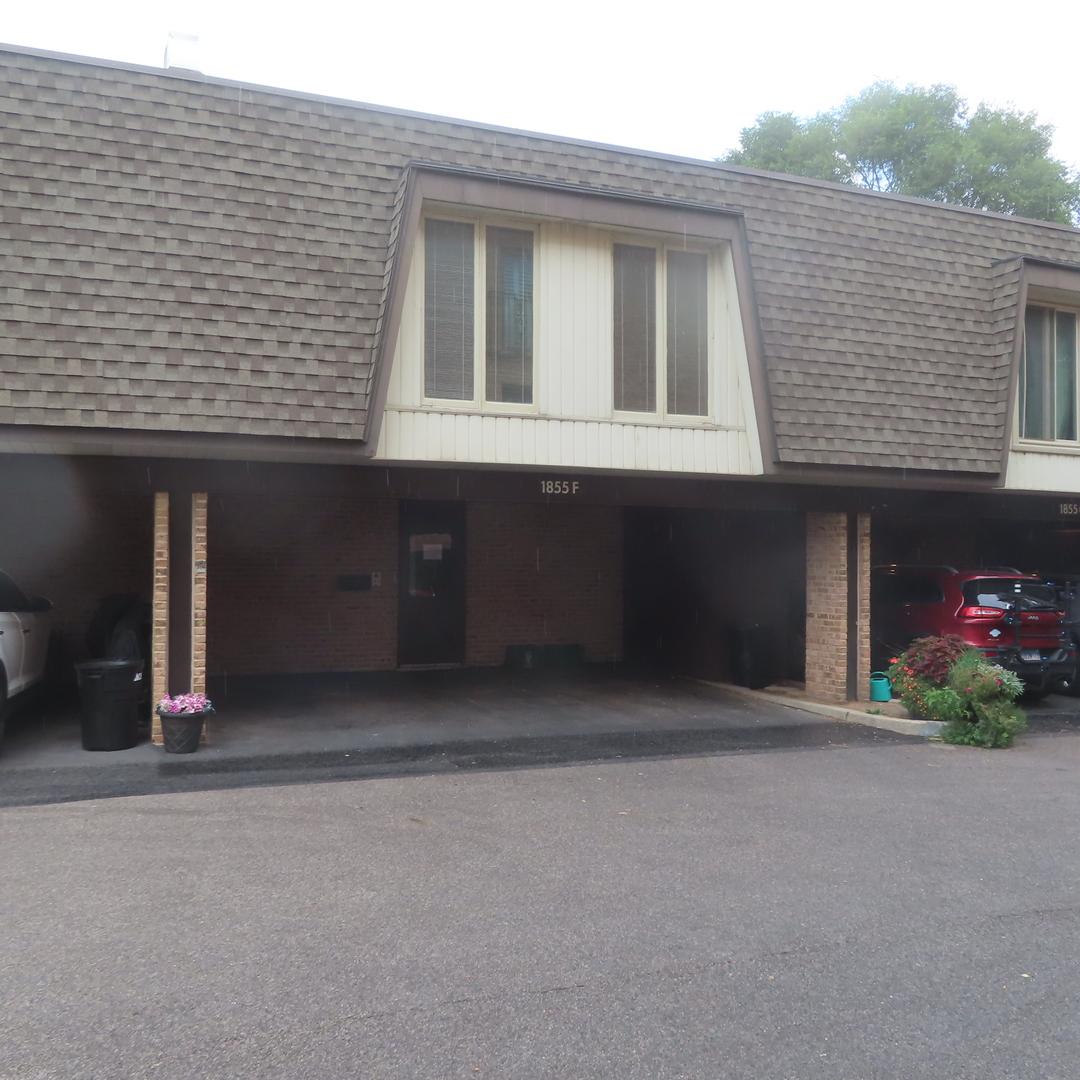 1855 Tanglewood Dr. #F, Glenview, IL 60025