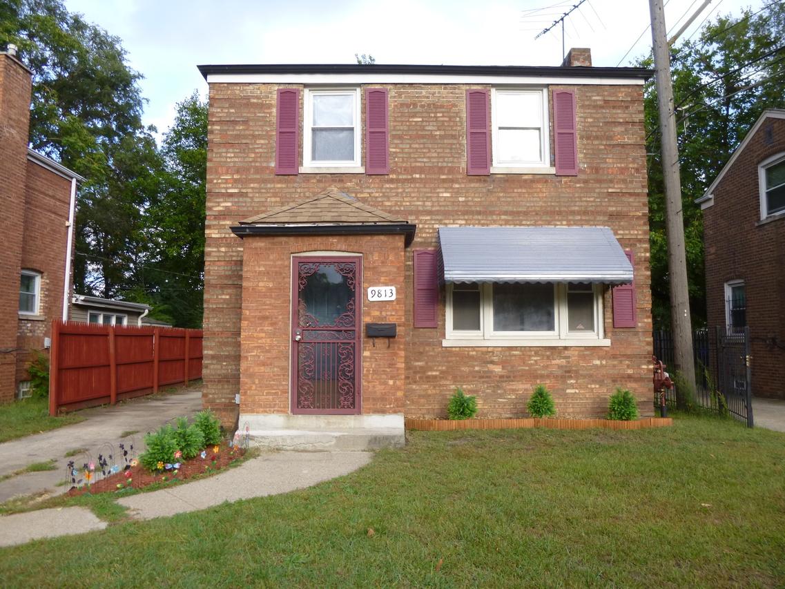 9813 S Calhoun Ave., Chicago, IL 60617