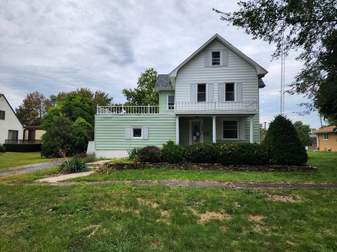 395 E 1st Ave., Clifton, IL 60927