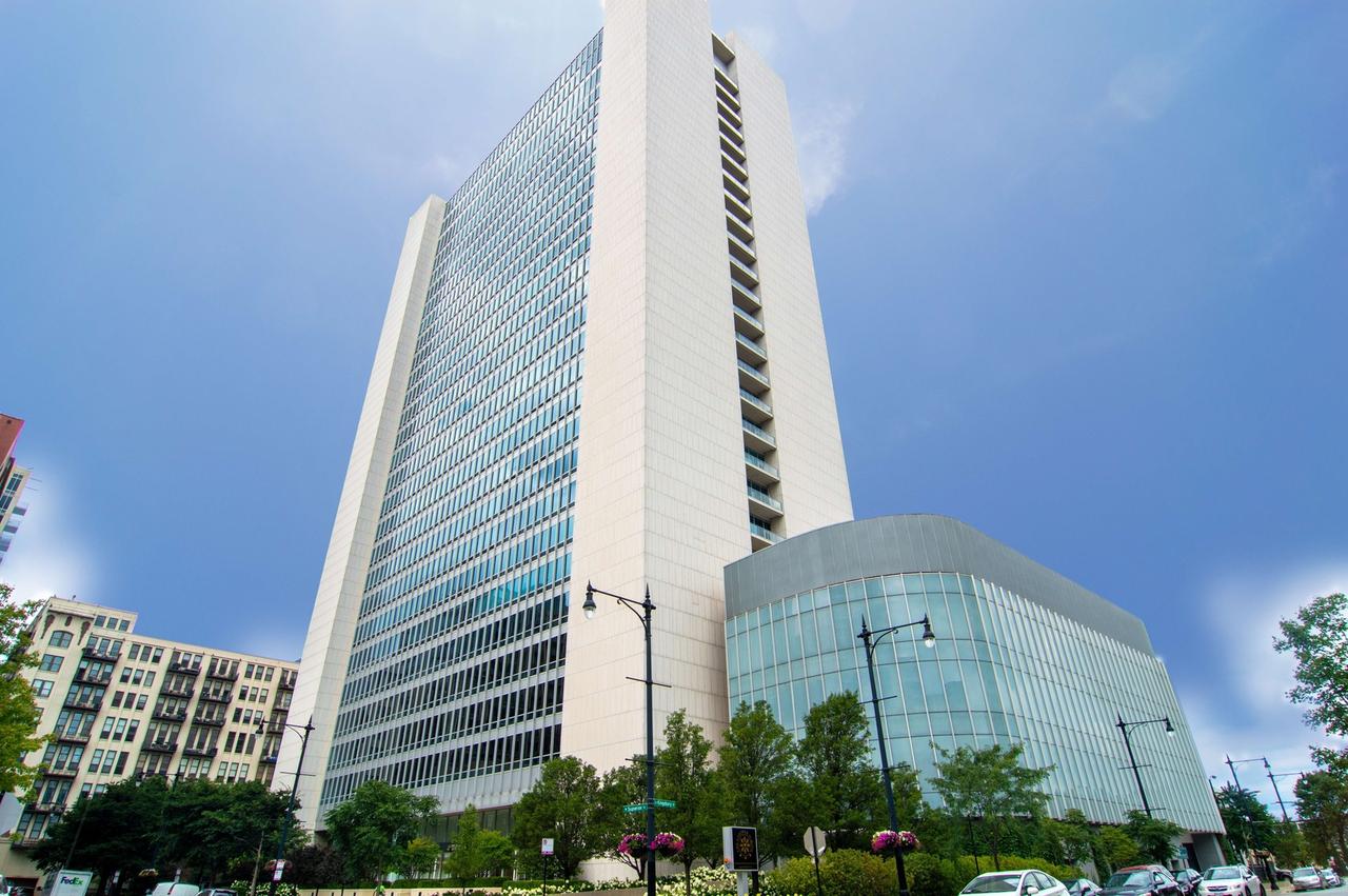 500 W Superior St. #1208, Chicago, IL 60654