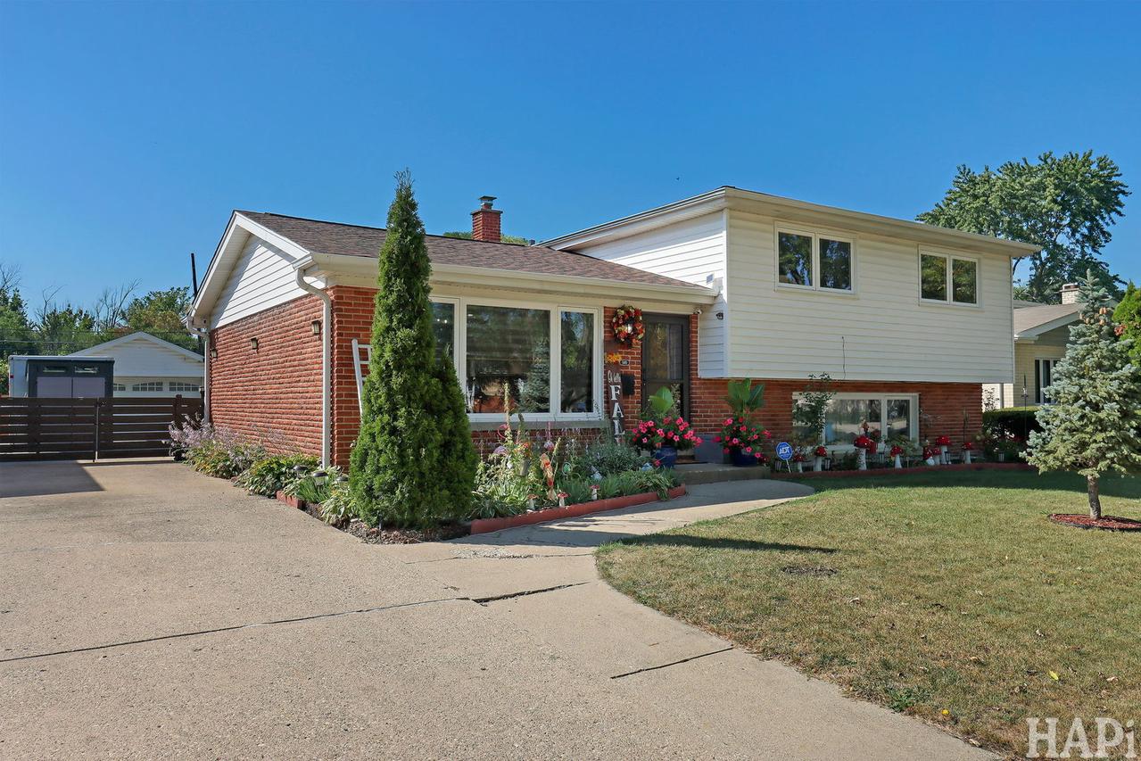 540 W Center St., Itasca, IL 60143