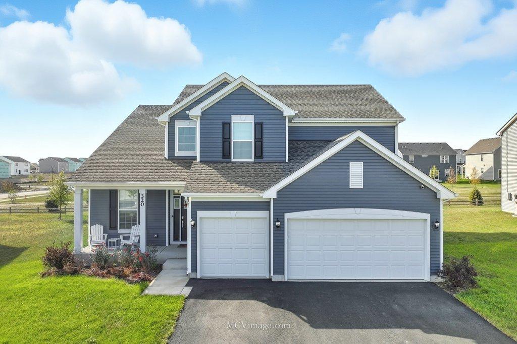 320 Ellis St., Oswego, IL 60543