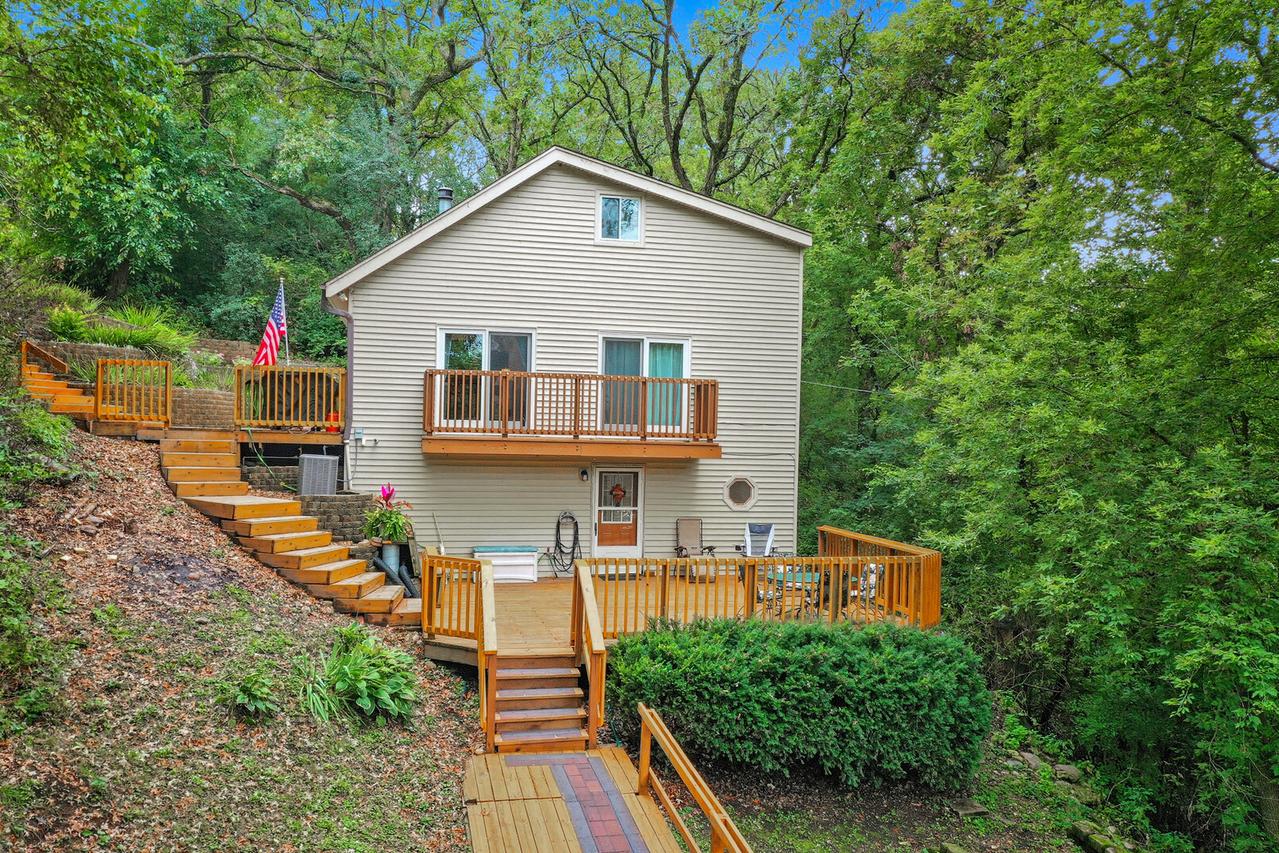 7215 Summit Dr., Wonder Lake, IL 60097