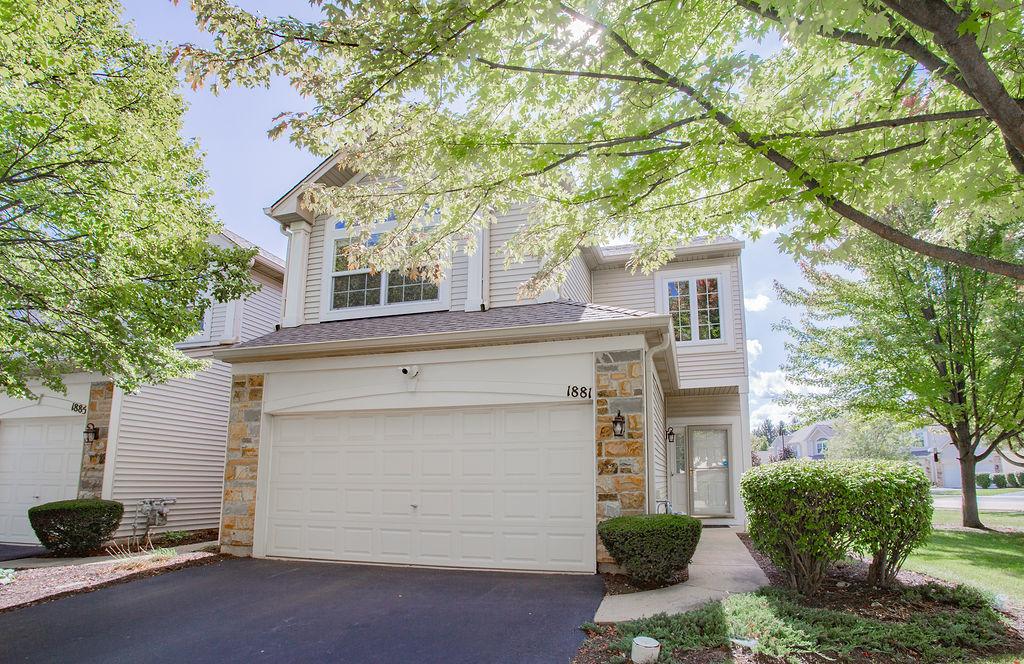1881 Stoneheather Ave., Aurora, IL 60503