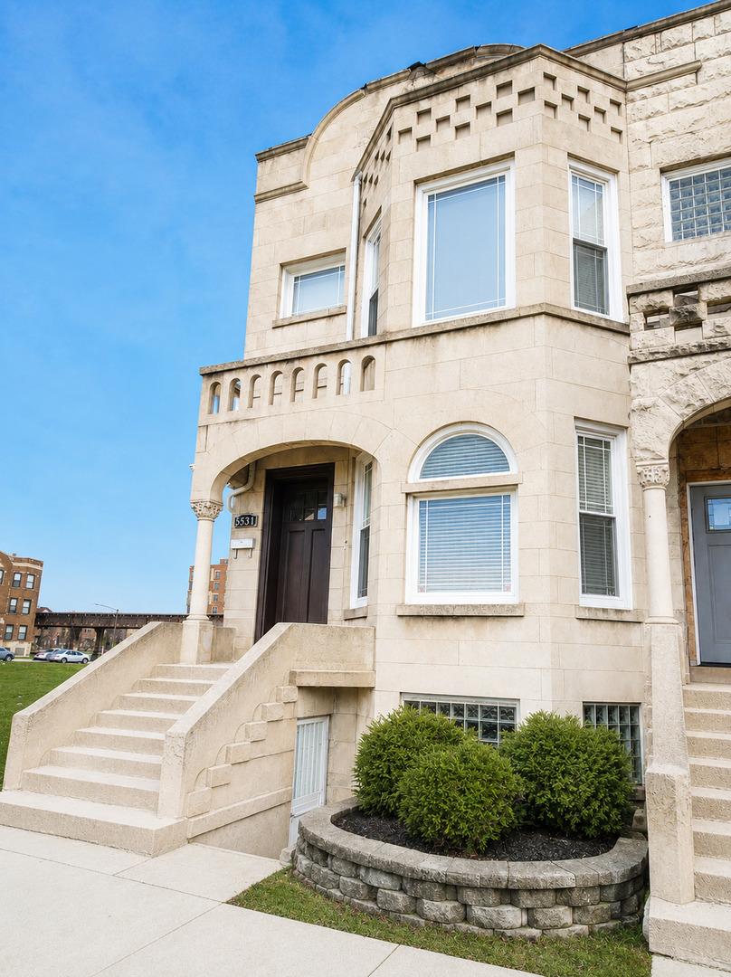5317 S Prairie Ave., Chicago, IL 60615