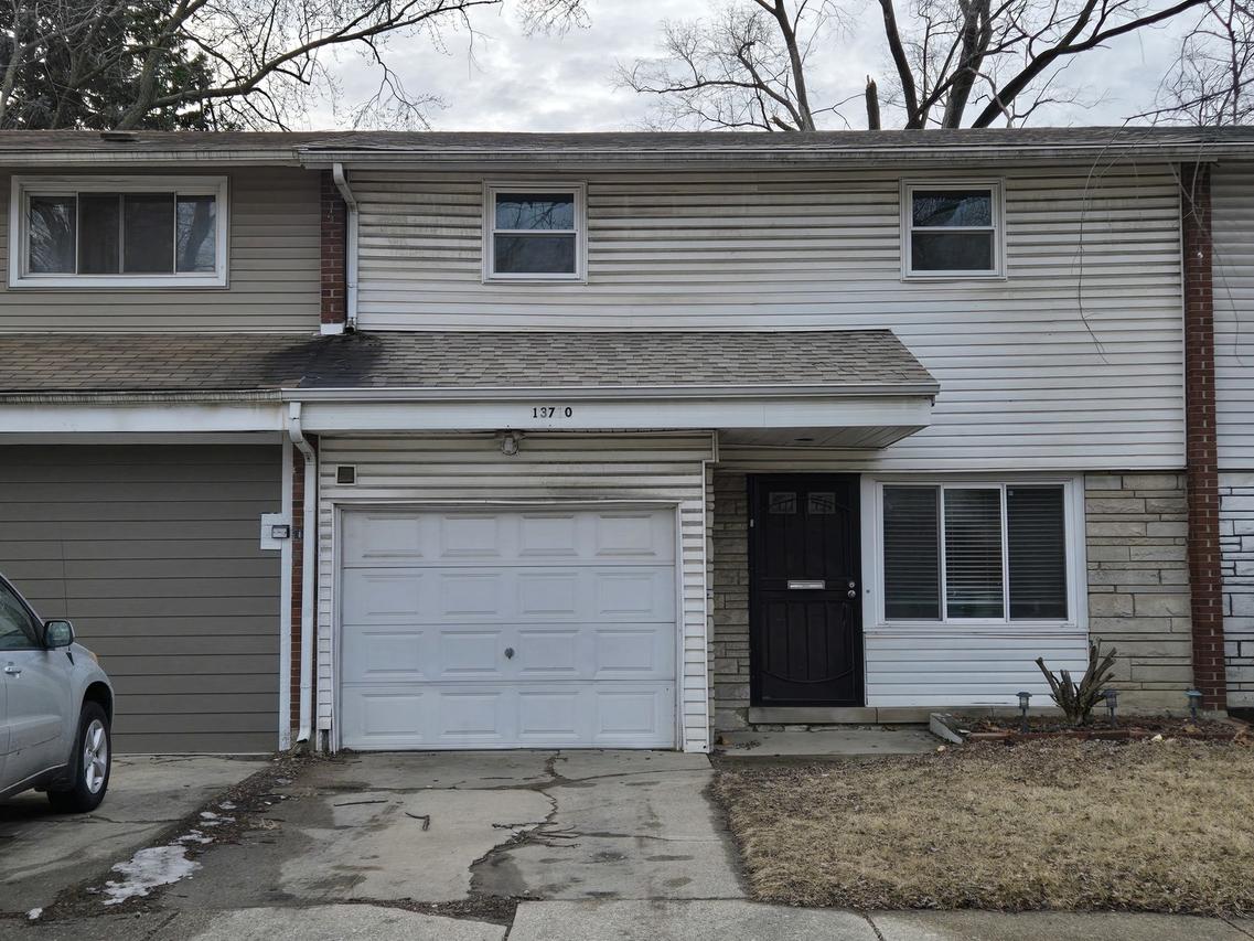 13710 S Wallace Ave., Riverdale, IL 60827