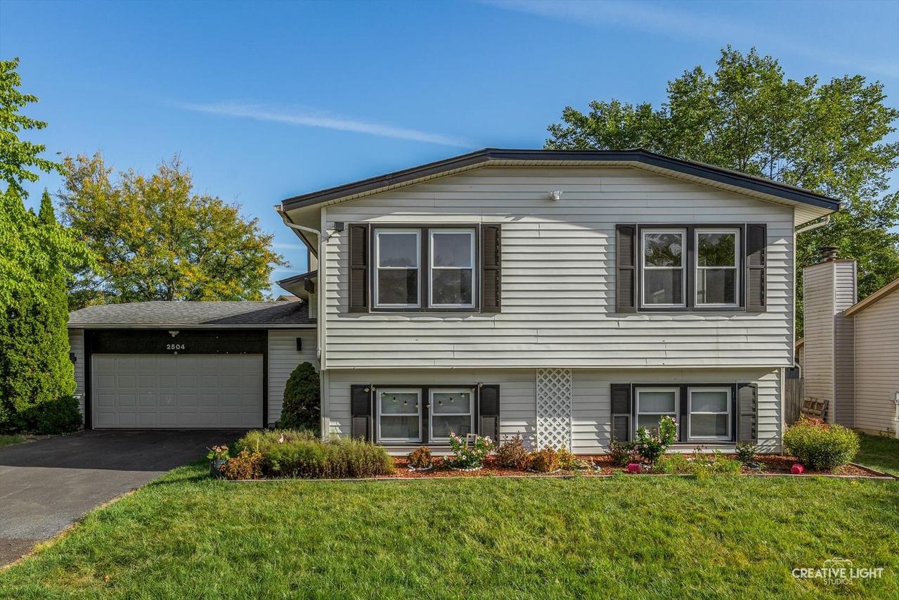 2504 Brook Ln., Aurora, IL 60504