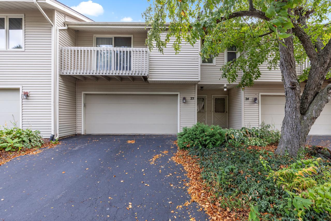 4649 High Point Dr. #25, Rockford, IL 61114