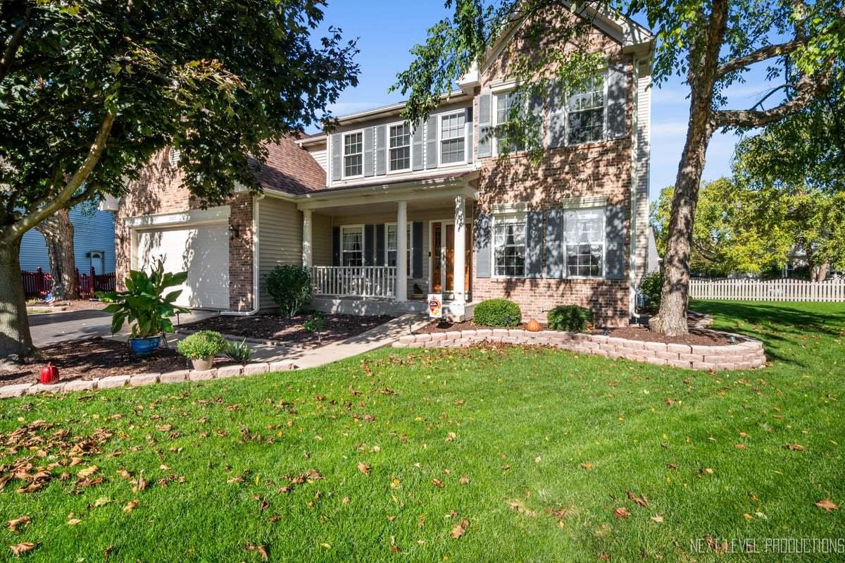 2523 Briarwood Ct., Aurora, IL 60506