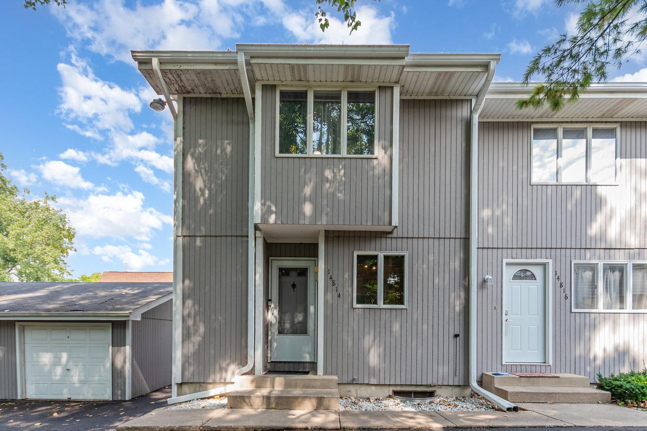 14814 S Penn Rd., Plainfield, IL 60544