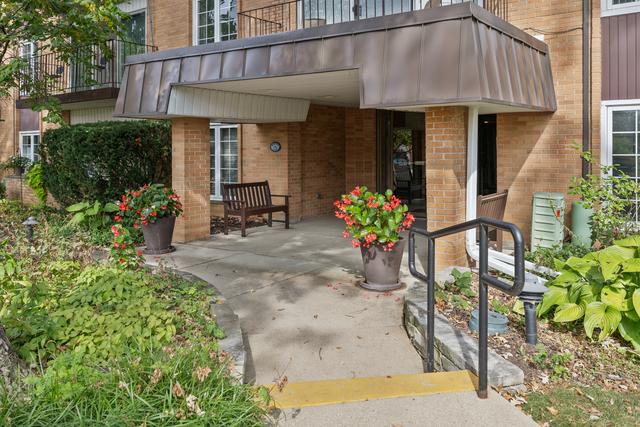 New Homes with Master Bedrooms on the 1st Floor That Attend Glenbard West High School: September 20th to September 26th