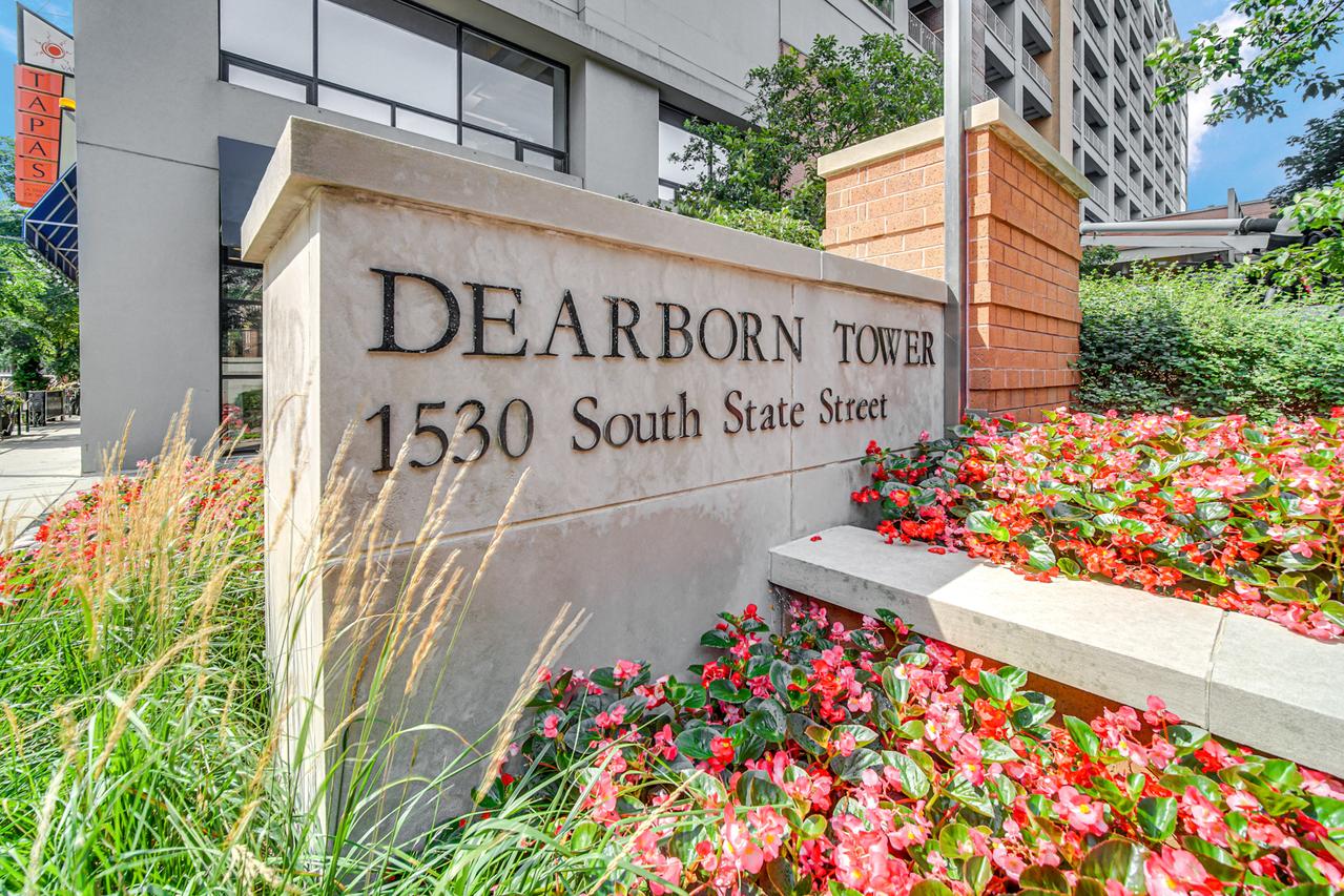 1530 S State St. #705, Chicago, IL 60605