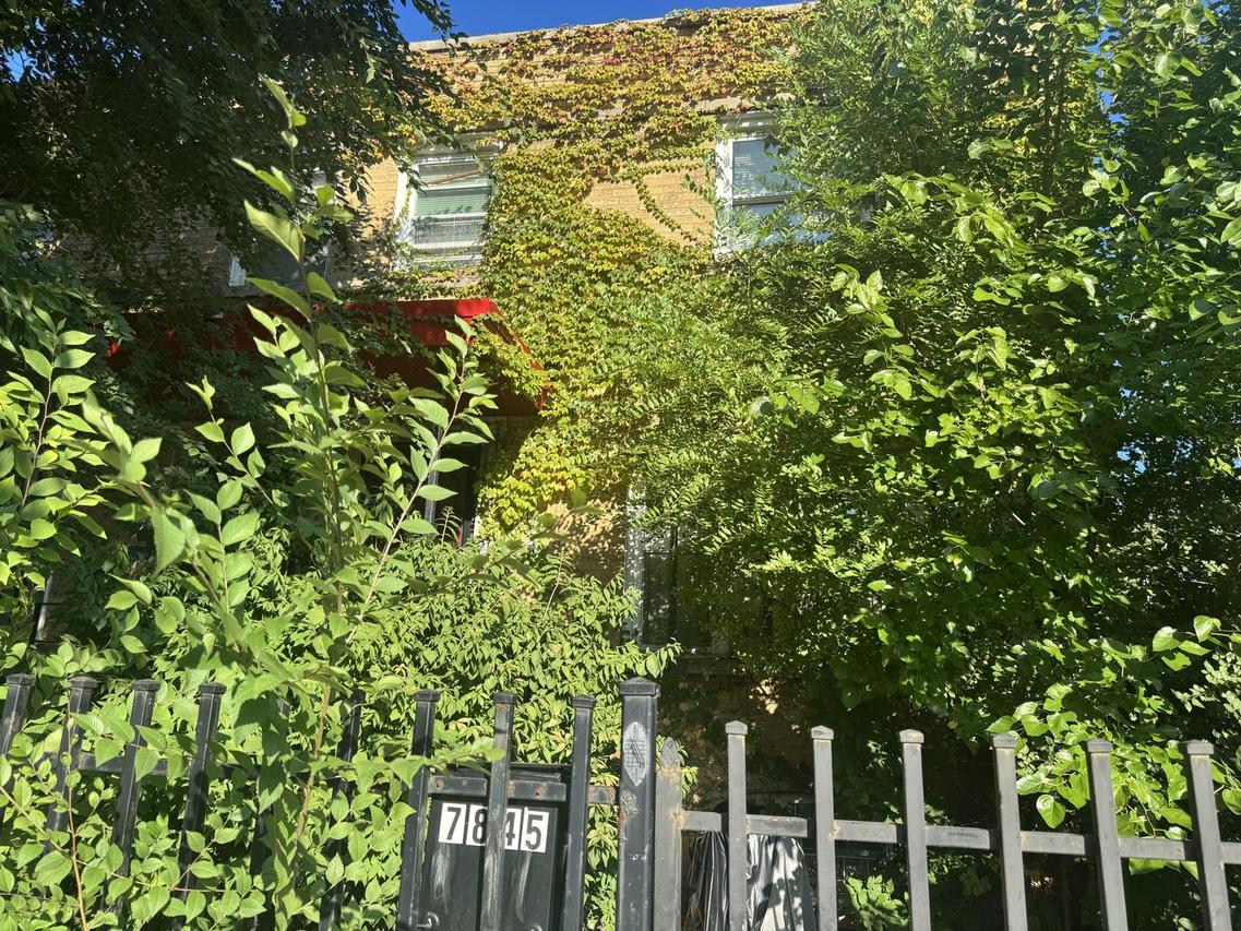 7845 S Yates Blvd., Chicago, IL 60649