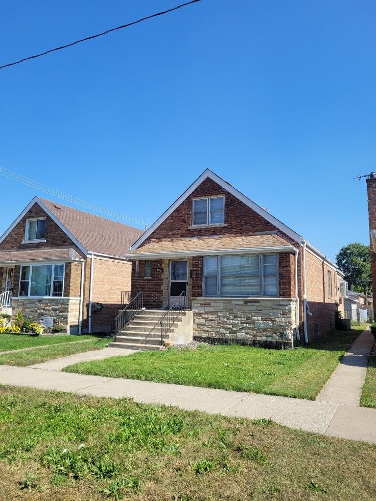 5519 S Nashville Ave., Chicago, IL 60638
