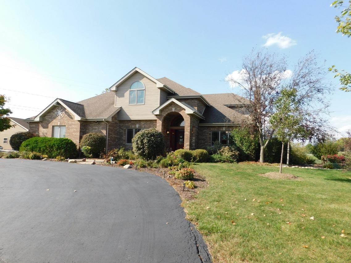 26040 S Creekside Dr., Monee, IL 60449