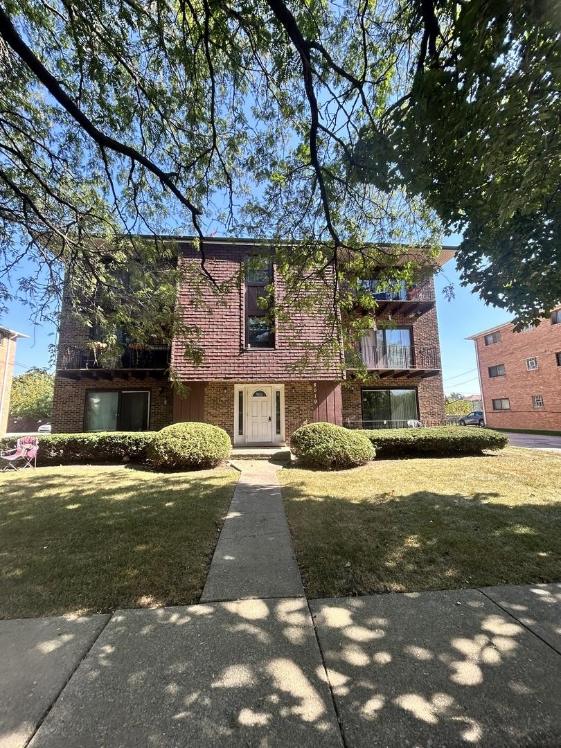 8019 Beloit Ave. #3A, Bridgeview, IL 60455