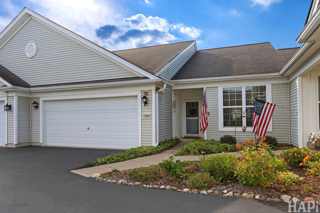 13536 Hemlock Rd., Huntley, IL 60142