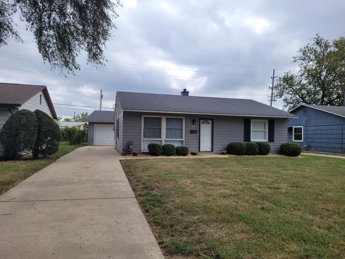 692 N Hammes Ave., Kankakee, IL 60901