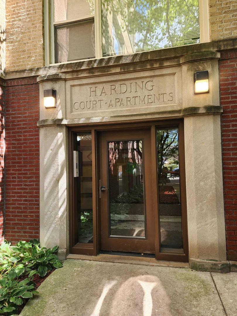 4855 N Harding Ave. #2, Chicago, IL 60625