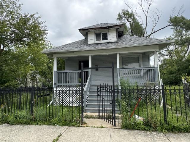 10117 S Perry Ave., Chicago, IL 60628
