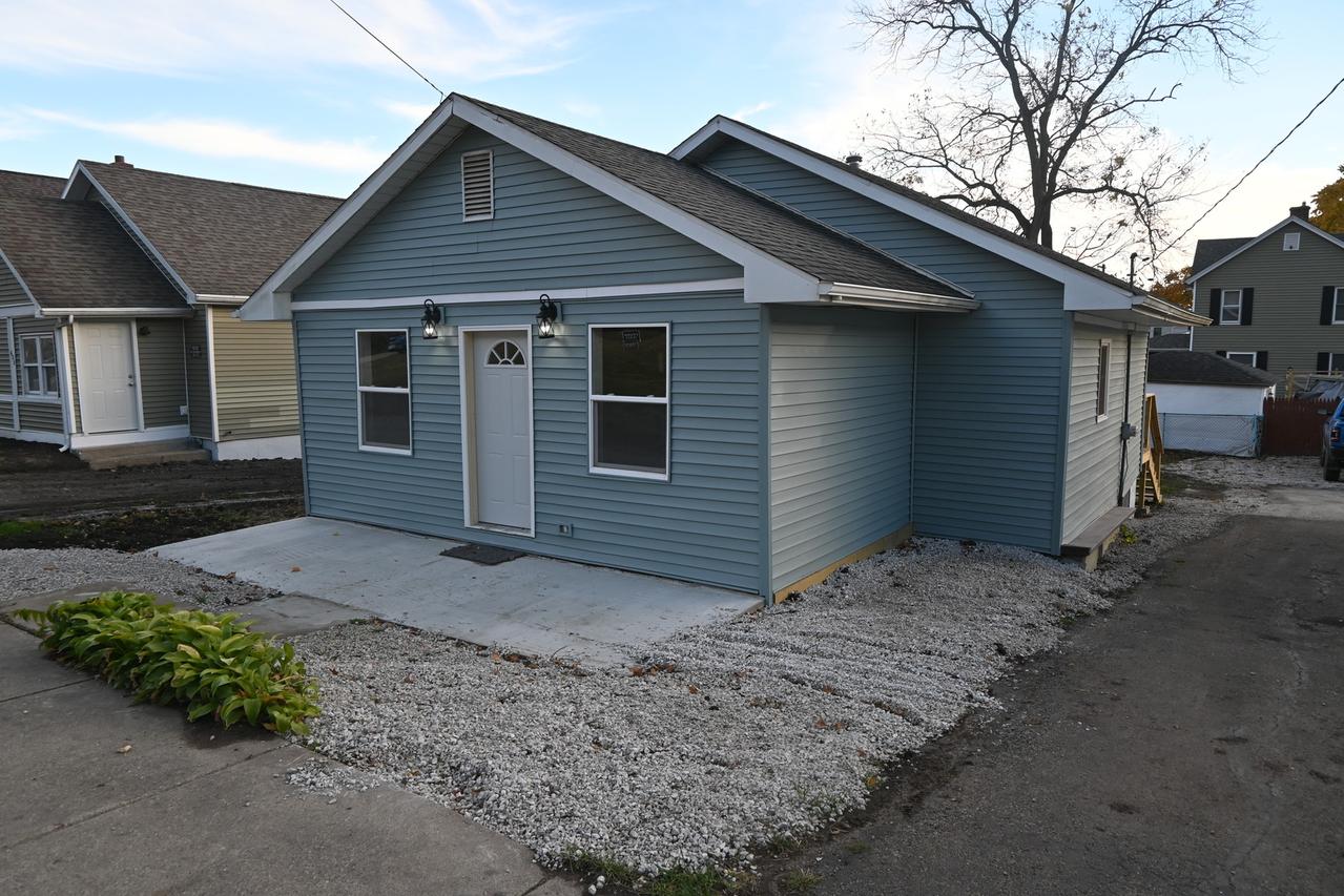 671 E Bluff St., Marseilles, IL 61341