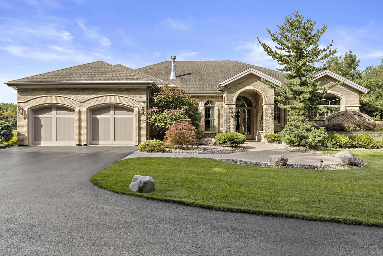 17278 Laube Rd., Davis, IL 61019