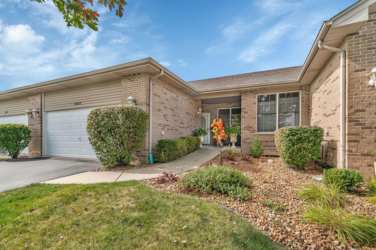 19222 104th Ave., Mokena, IL 60448