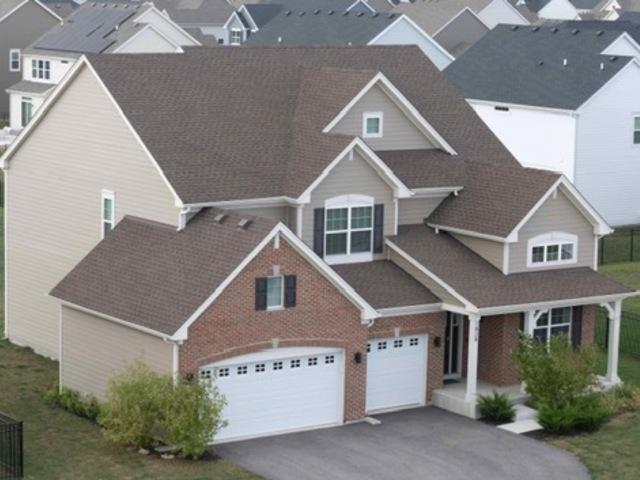 1828 Coralito Ln., Elgin, IL 60124