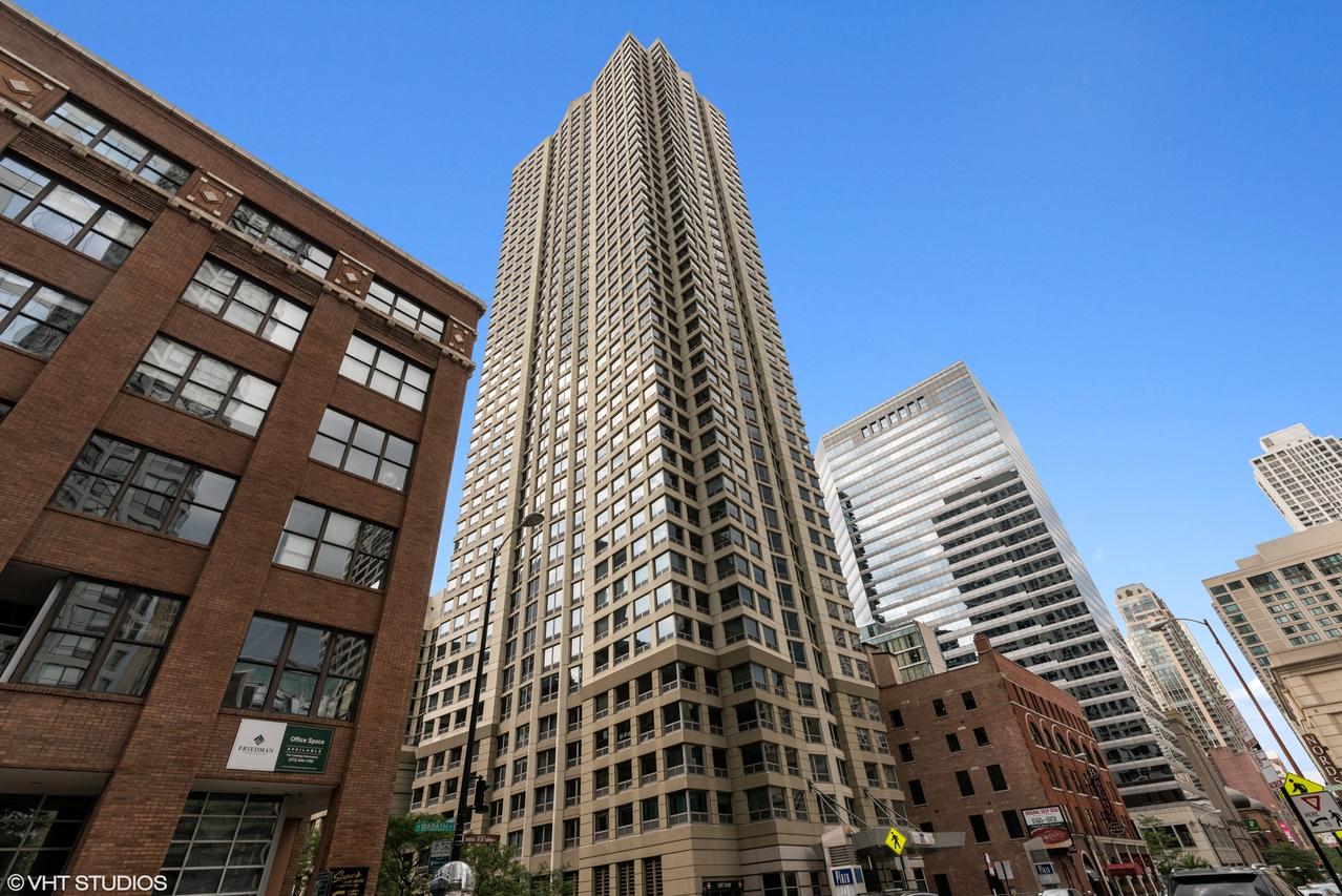 440 N Wabash Ave. #2206, Chicago, IL 60611