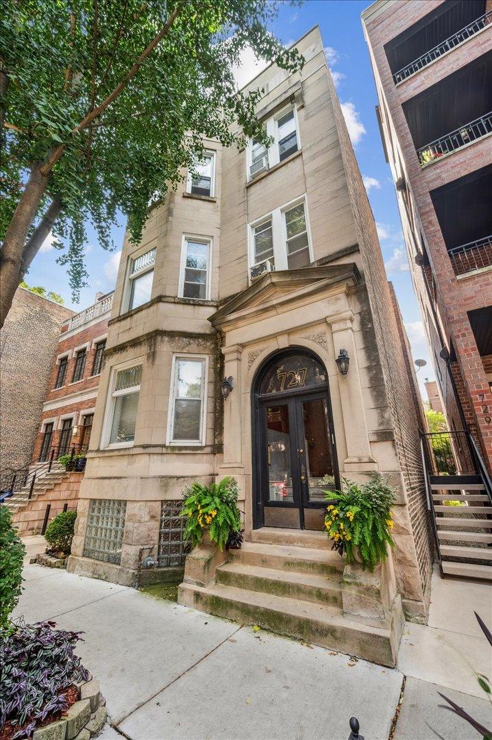 727 W Aldine Ave. #1, Chicago, IL 60657
