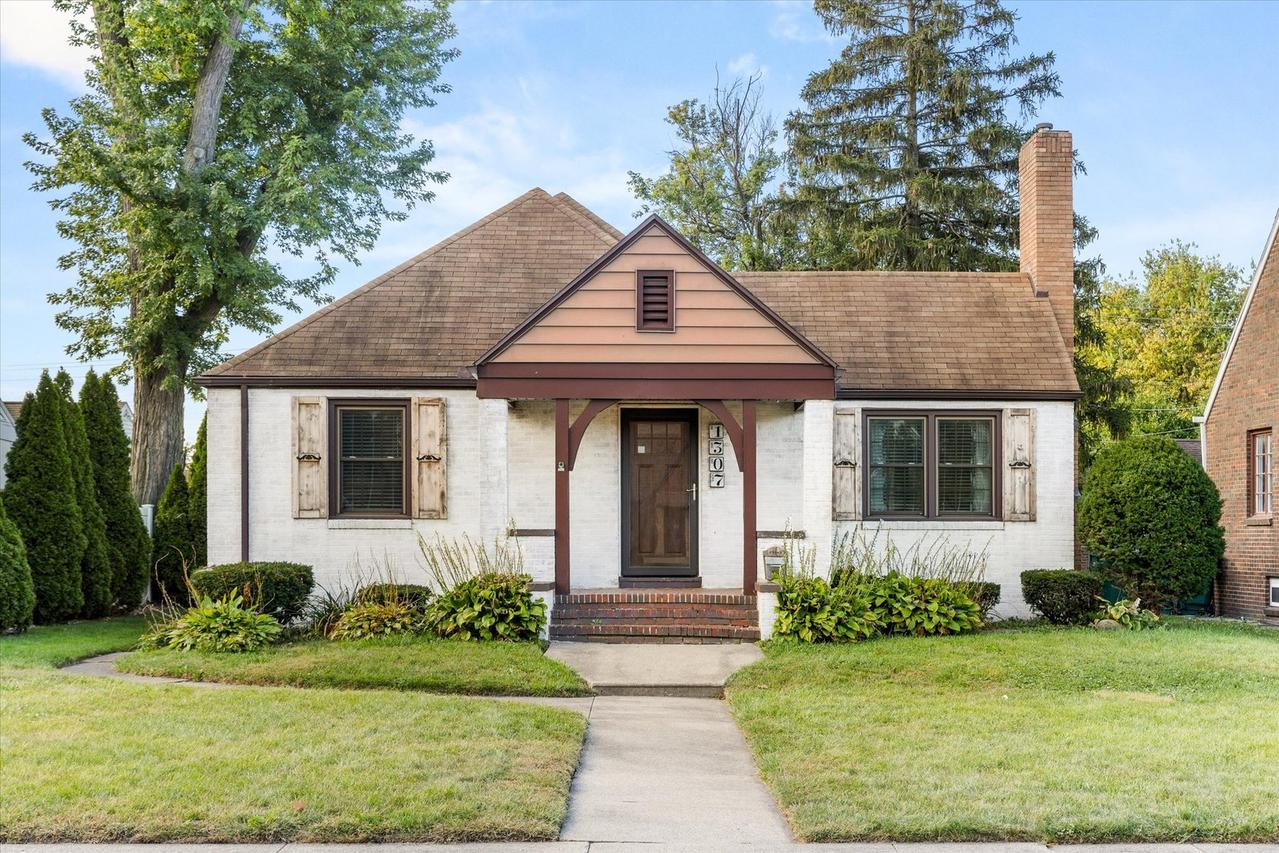 1307 E Hickory St., Streator, IL 61364