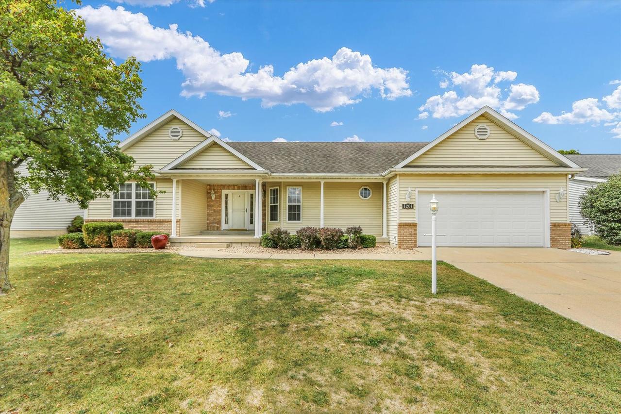 1201 Waters Edge Rd., Champaign, IL 61822