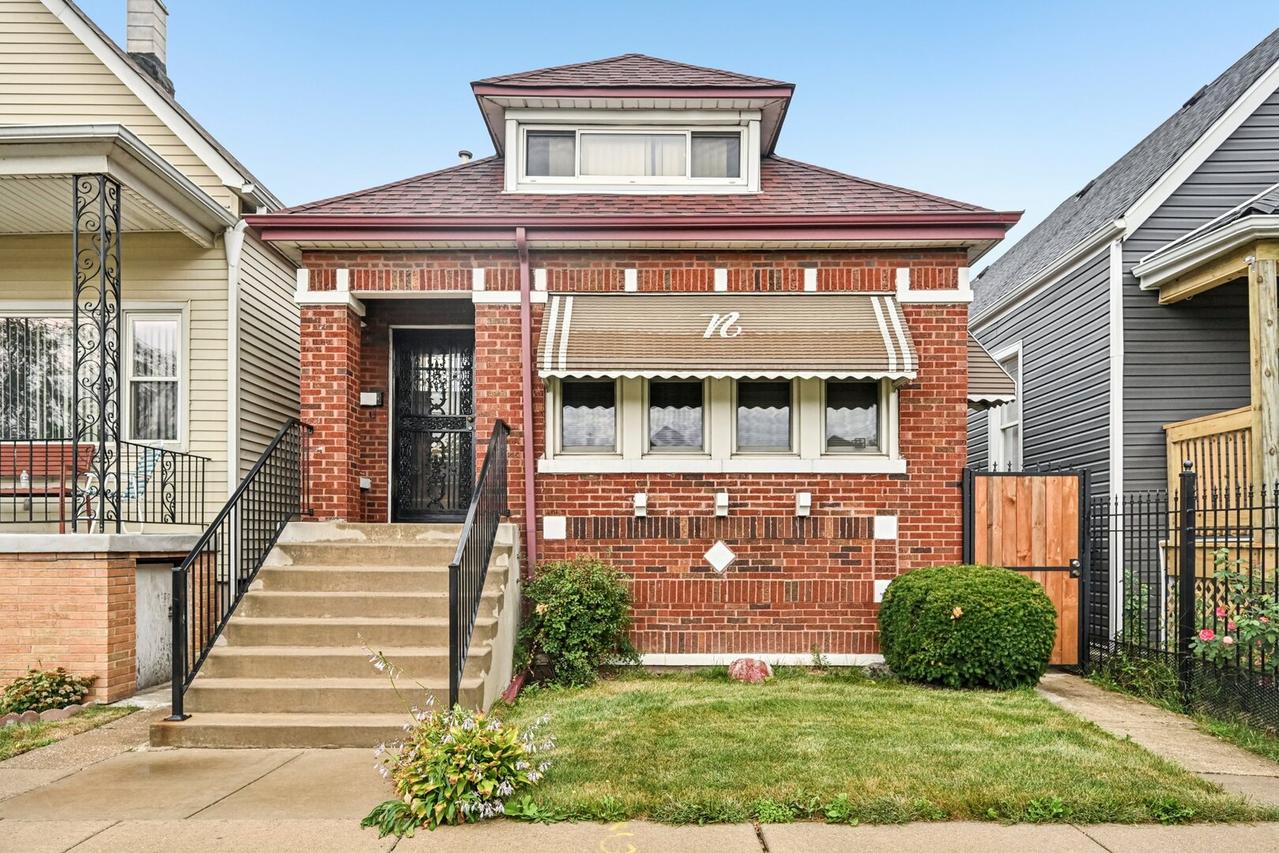 2118 W 70th Pl., Chicago, IL 60636