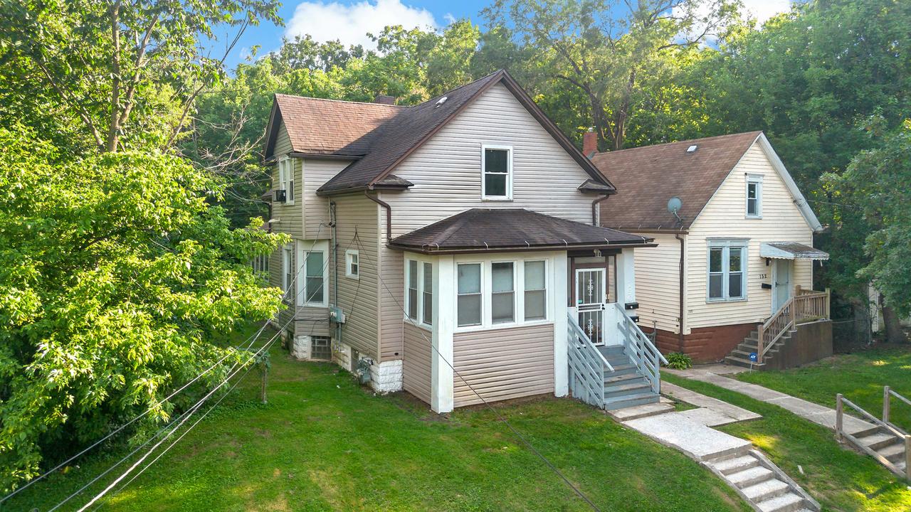 150 Hickory St., Chicago Heights, IL 60411