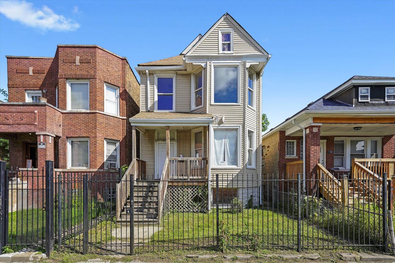 6619 S Maryland Ave., Chicago, IL 60637