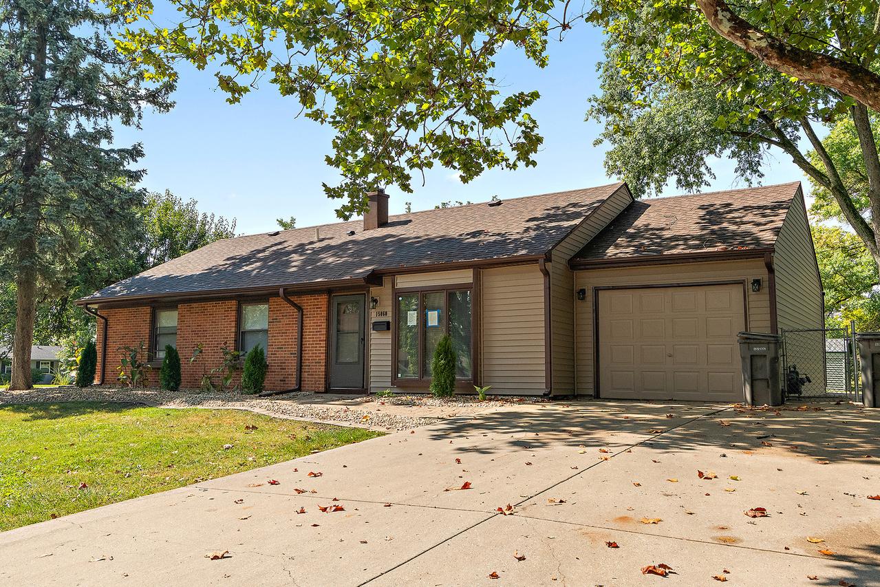 15060 Hale Dr., Orland Park, IL 60462