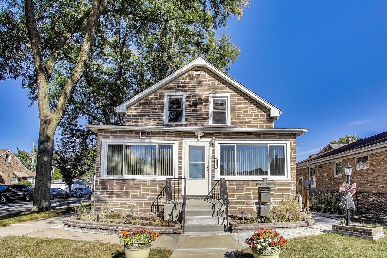 3251 N Osage Ave., Chicago, IL 60634