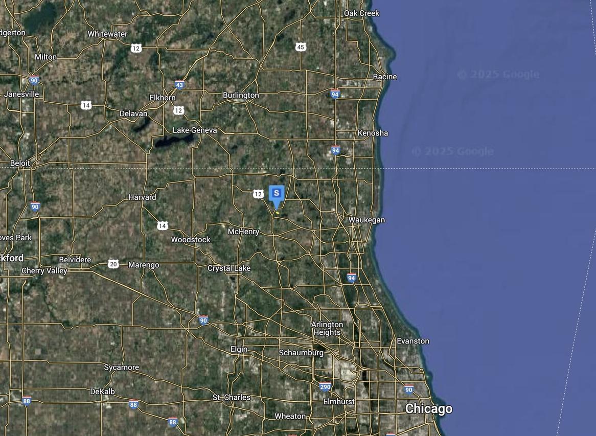 605 Rollins Rd., Ingleside, IL 60041