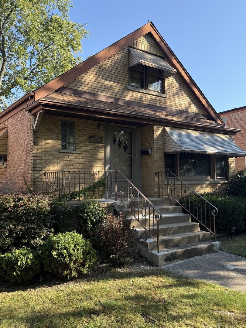 4232 W 109th St., Oak Lawn, IL 60453