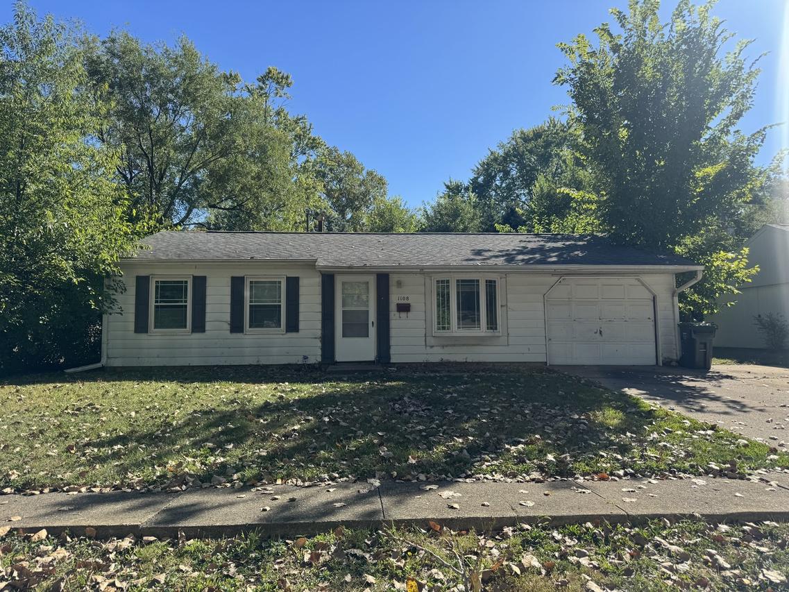 1108 Lanore Dr., Urbana, IL 61802