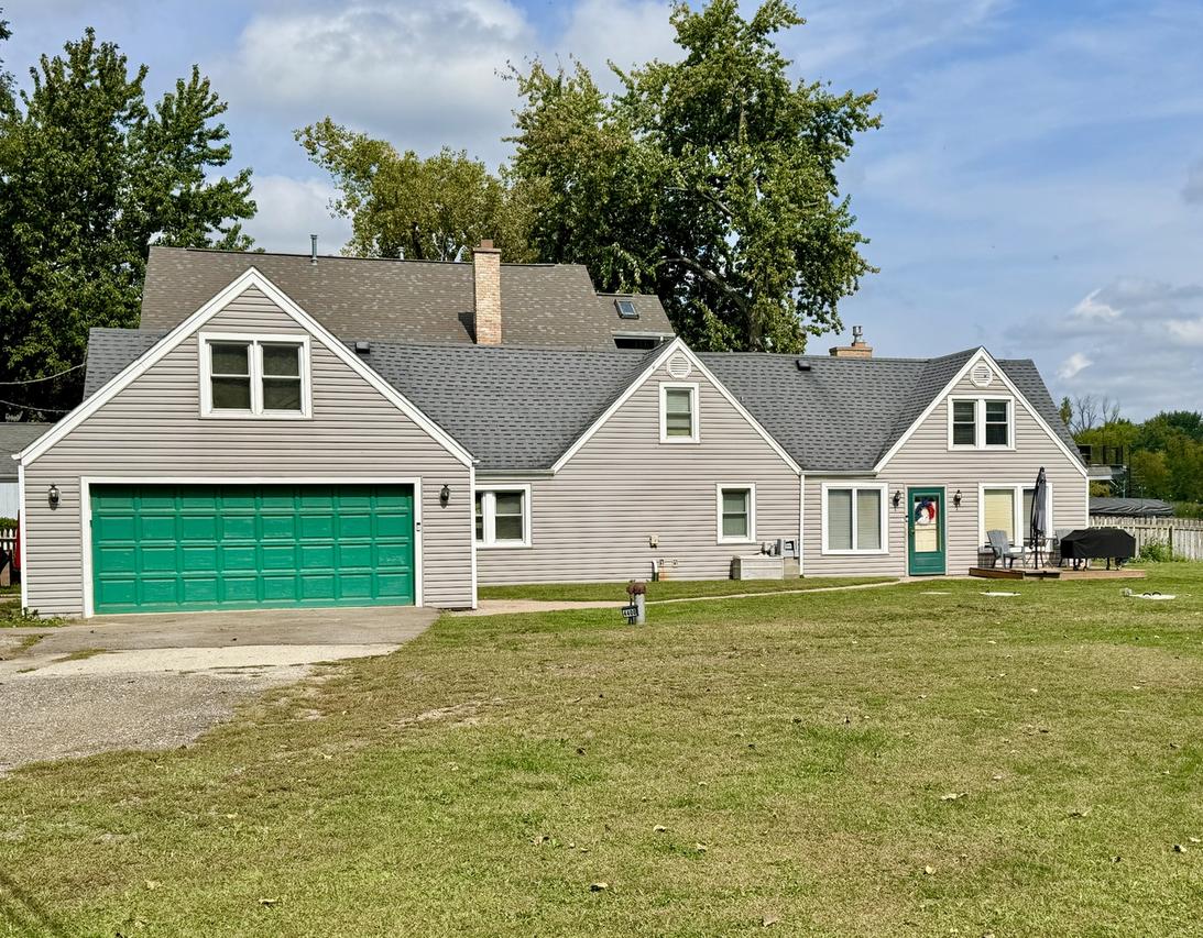 4400 Riverside Dr., Crystal Lake, IL 60014